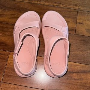 Teva Hurricane drift sandals